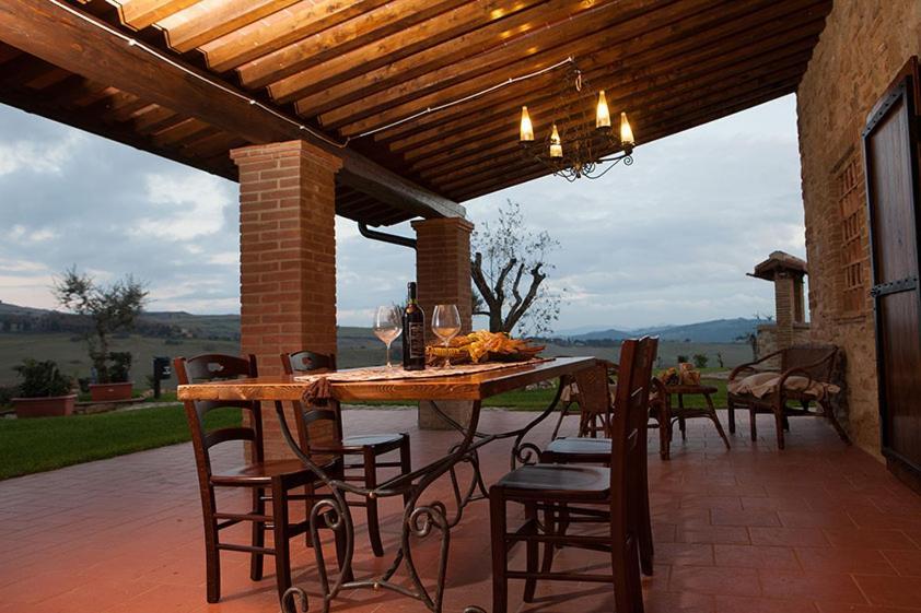 Agriturismo Casa Al Povero โวลแตร์รา ภายนอก รูปภาพ