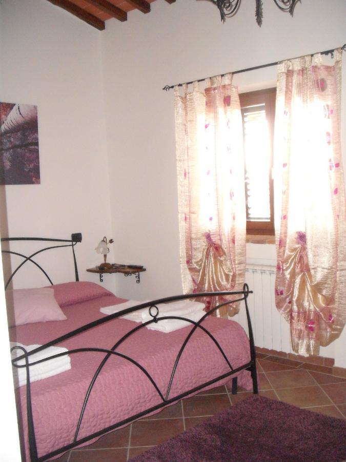 Agriturismo Casa Al Povero โวลแตร์รา ภายนอก รูปภาพ