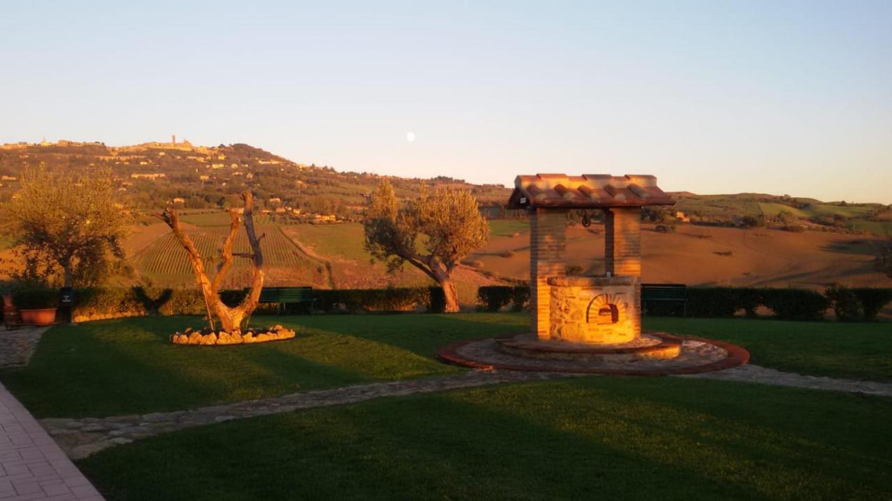 Agriturismo Casa Al Povero โวลแตร์รา ภายนอก รูปภาพ